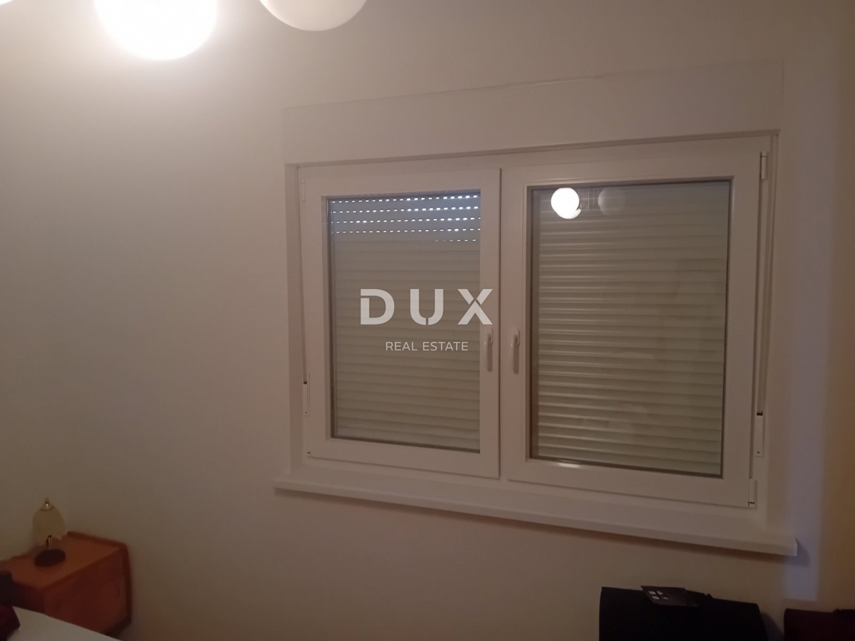 RIJEKA, DRAŽICE, CENTRO - casa indipendente con due appartamenti separati in ottima posizione + 2.200 m2 di TERRENO EDIFICABILE! OCCASIONE!