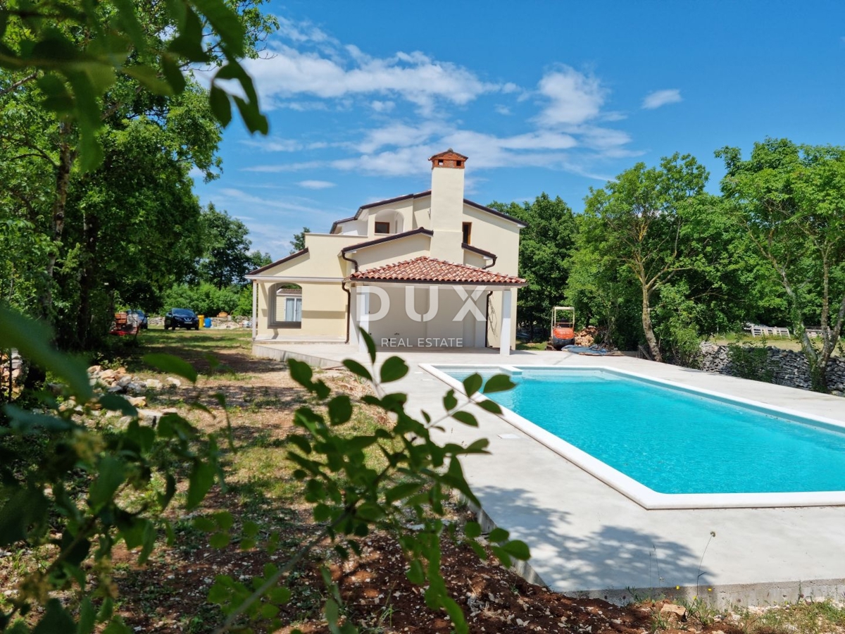 ISTRIA, SVETI PETAR U ŠUMI - Bellissima villa con ampio giardino!