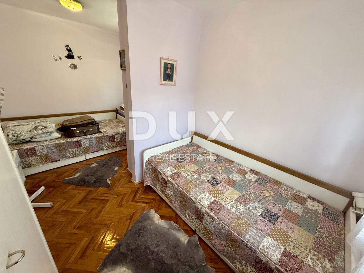 CRIKVENICA - Casa in centro a 80 metri dal mare! Opportunità!