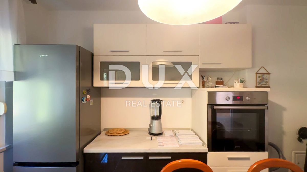 ISTRIA, RABAC - Esclusivo, solo nella nostra offerta! Appartamento arredato con vista mare