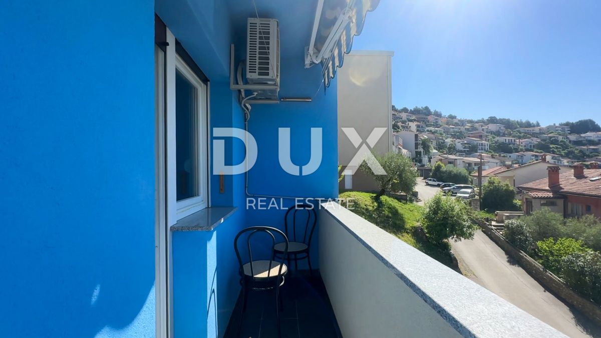 ISTRIA, RABAC - Esclusivo, solo nella nostra offerta! Appartamento arredato con vista mare