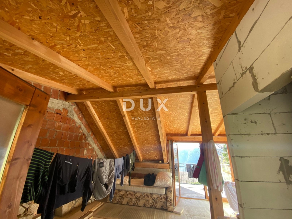 CRIKVENICA, BELGRADO - due appartamenti con balconi vista mare + cortile! OCCASIONE!