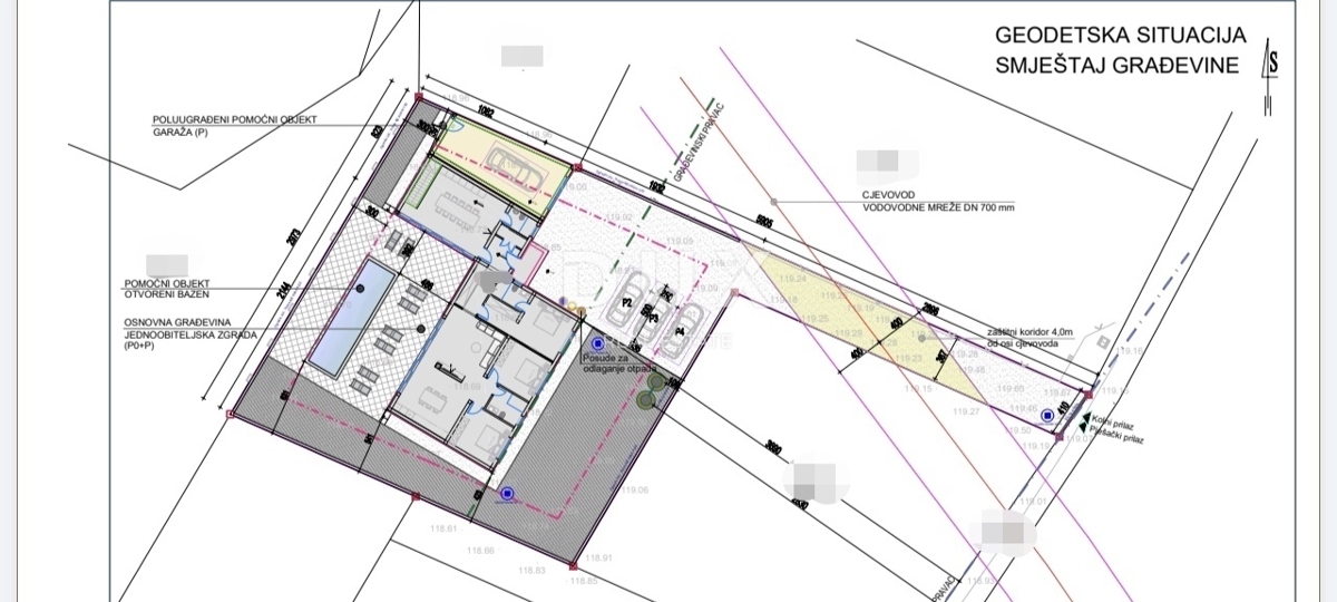 ISTRIA, LOBORIKA - Terreno con permesso di costruire!
