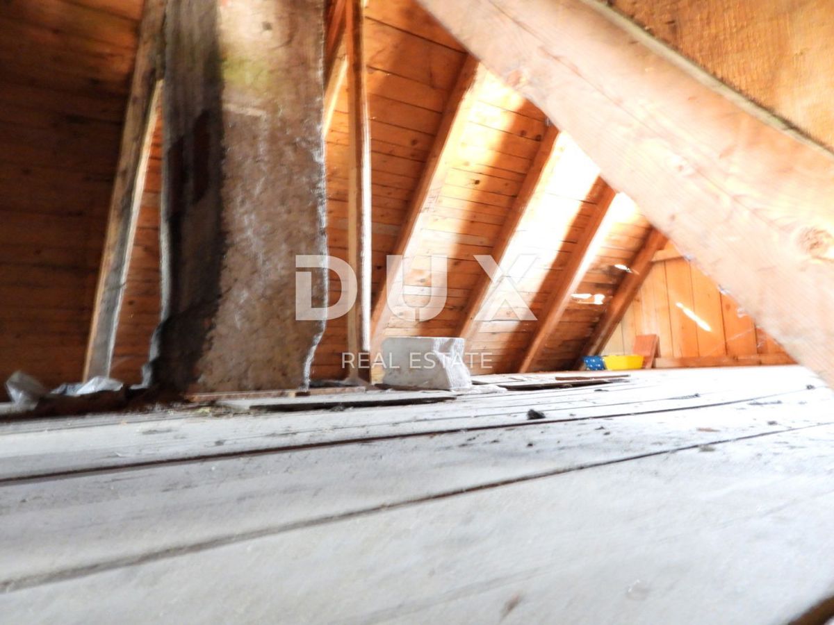 GORSKI KOTAR, SUNGER - terreno 9000m2 + vecchia casa + 2 annessi CON PERMESSO DI COSTRUZIONE!!