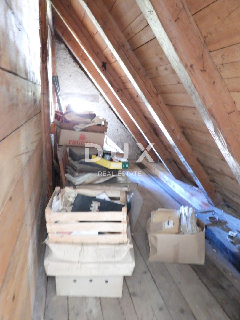 GORSKI KOTAR, SUNGER - terreno 9000m2 + vecchia casa + 2 annessi CON PERMESSO DI COSTRUZIONE!!