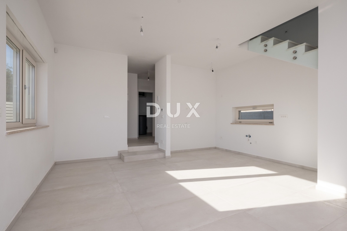 ISTRIA, LIŽNJAN - Nuova villa con una splendida vista sul mare!