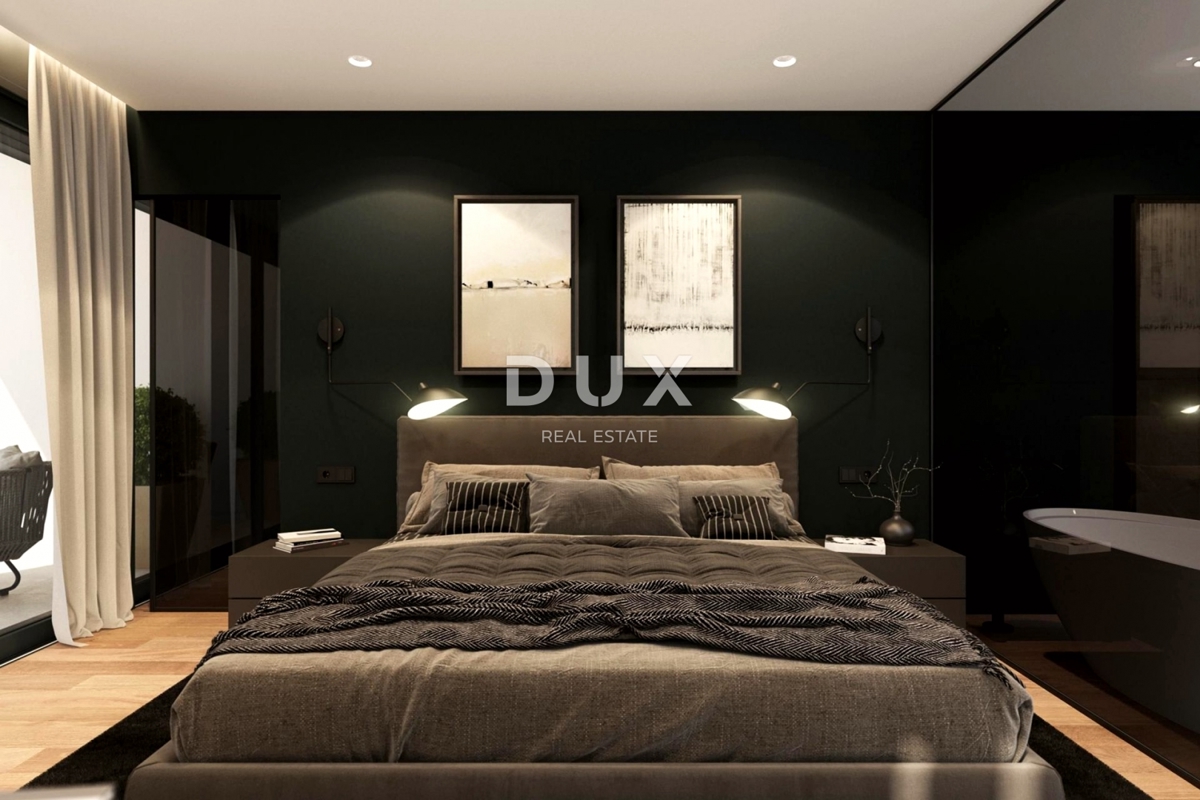 ISTRIA, PARENZO - Splendida casa con piscina e vista mare