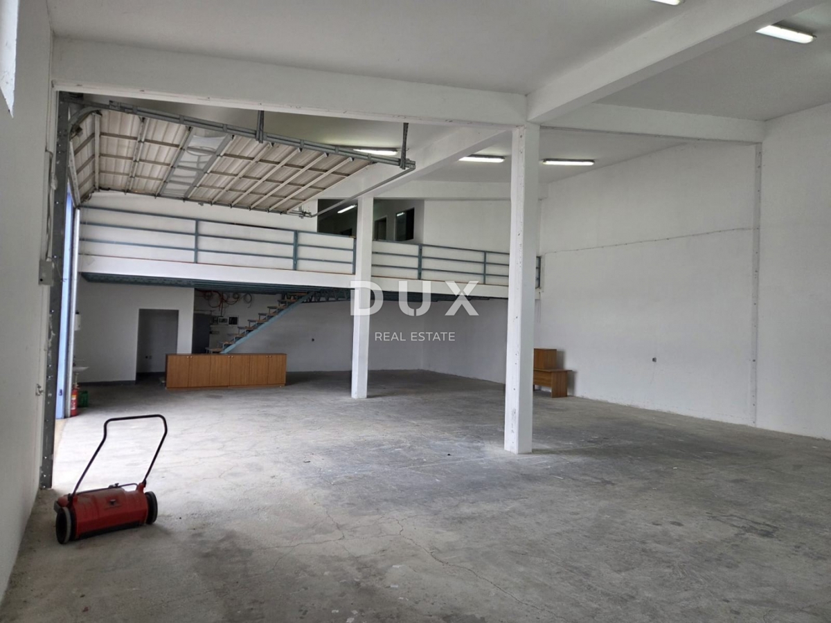 ZADAR, NOVI BOKANJAC - Magazzino e locali commerciali in vendita!