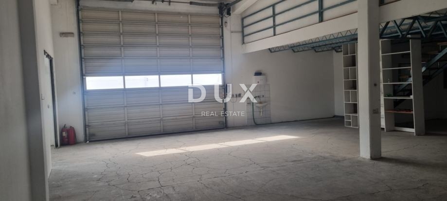 ZADAR, NOVI BOKANJAC - Magazzino e locali commerciali in vendita!