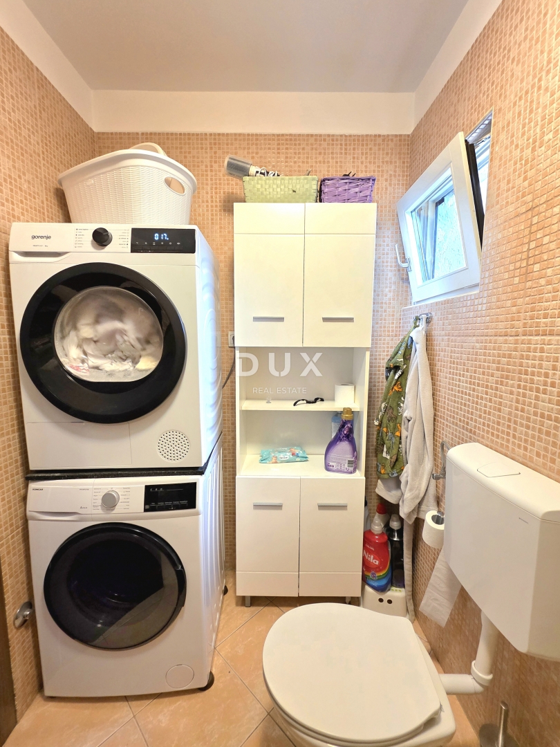 ISTRIA, FAŽANA - Appartamento familiare su due piani con 3 camere da letto + soggiorno a 150 metri dalla spiaggia e dal centro