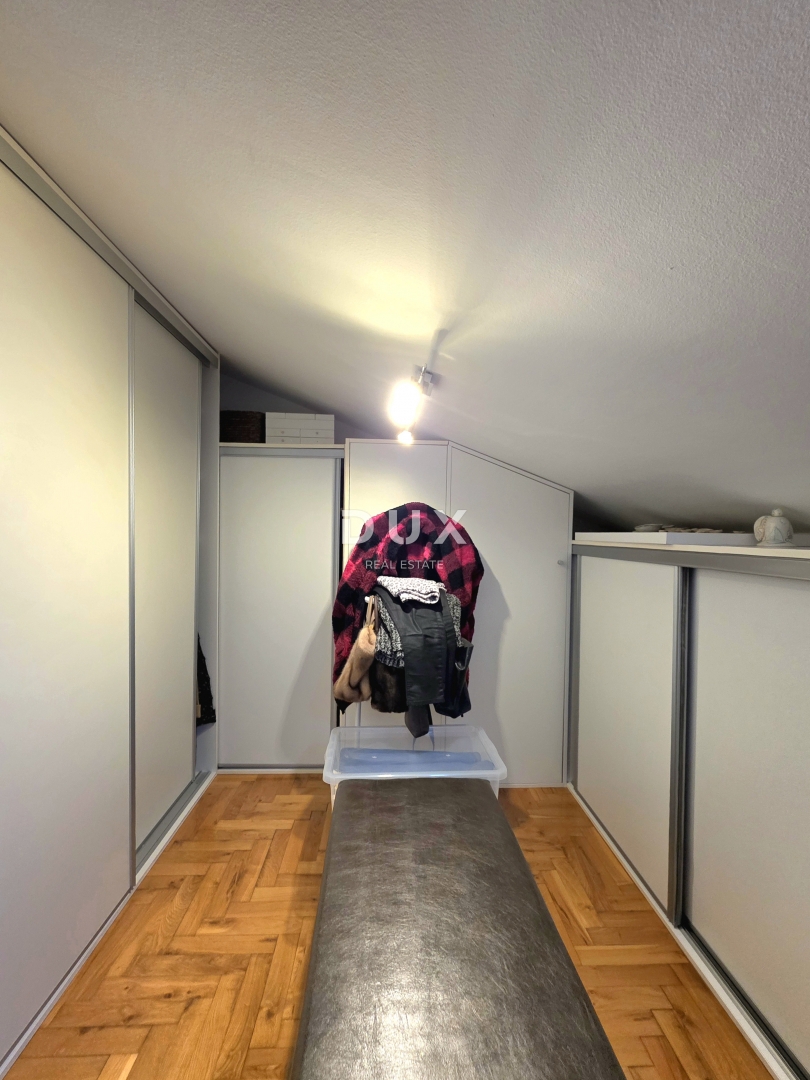 ISTRIA, FAŽANA - Appartamento familiare su due piani con 3 camere da letto + soggiorno a 150 metri dalla spiaggia e dal centro