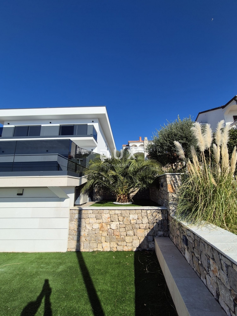 NOVI VINODOLSKI - Villa di lusso con piscina, vista mare, a soli 300 m dal mare