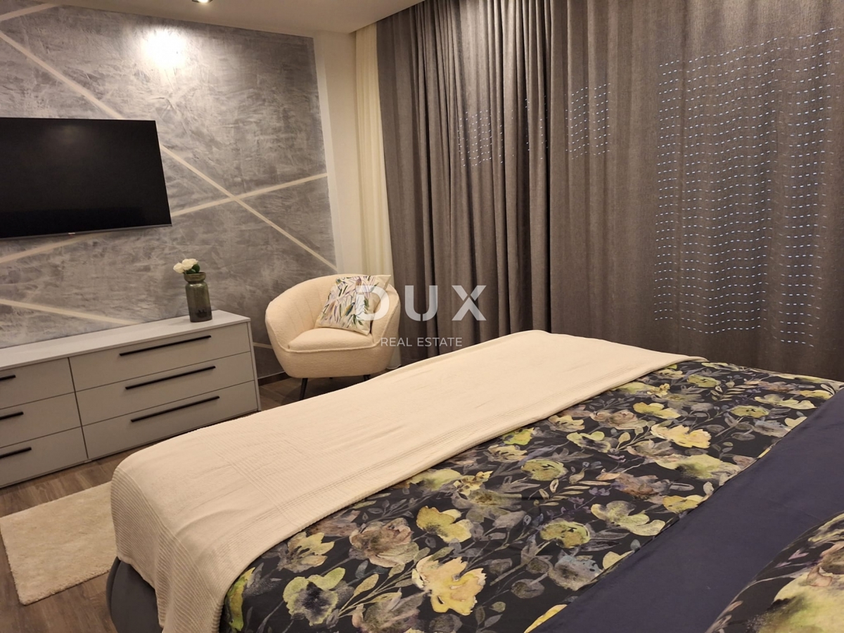 NOVI VINODOLSKI - Villa di lusso con piscina, vista mare, a soli 300 m dal mare