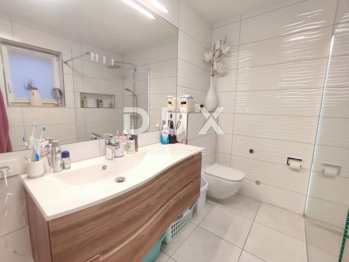 ISTRIA, POLA - Casa familiare in posizione tranquilla