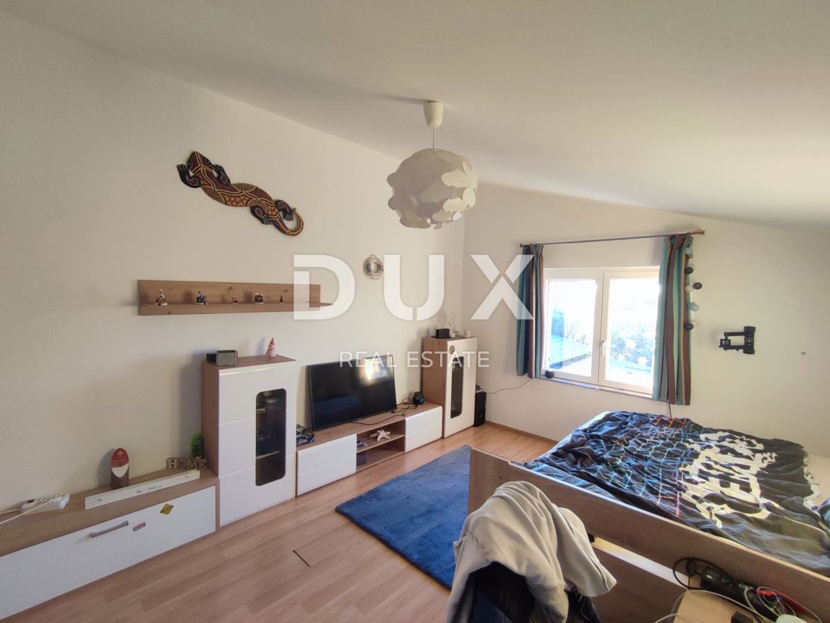 ISTRIA, POLA - Casa familiare in posizione tranquilla