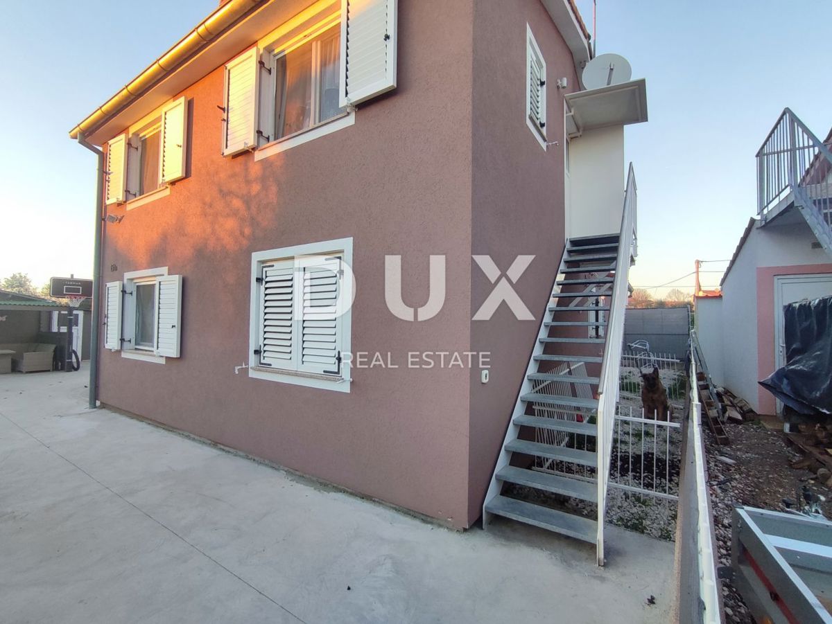 ISTRIA, POLA - Casa familiare in posizione tranquilla