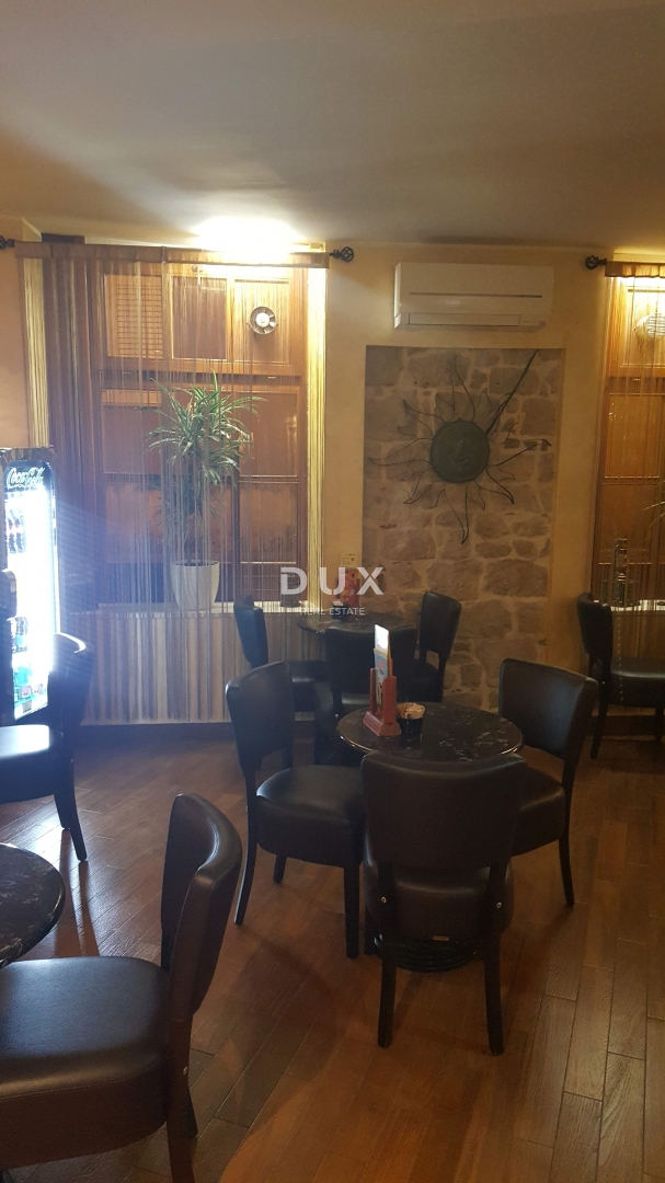 Locale commerciale Rovinj, 152m2