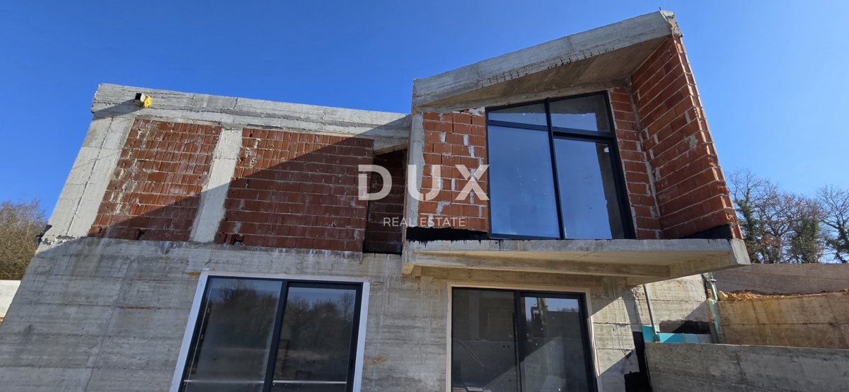 ISTRIA, ALBONA - Nuovo edificio di lusso con piscina