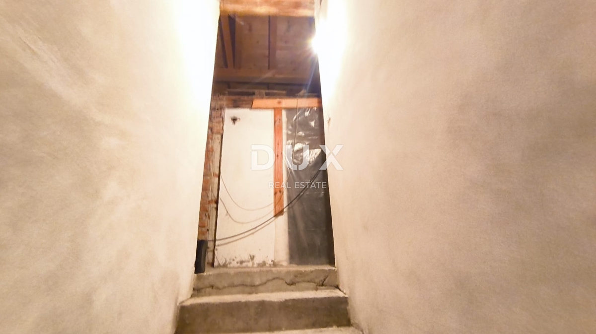 Locale commerciale Vrhovčak, Samobor - Okolica, 3.892m2