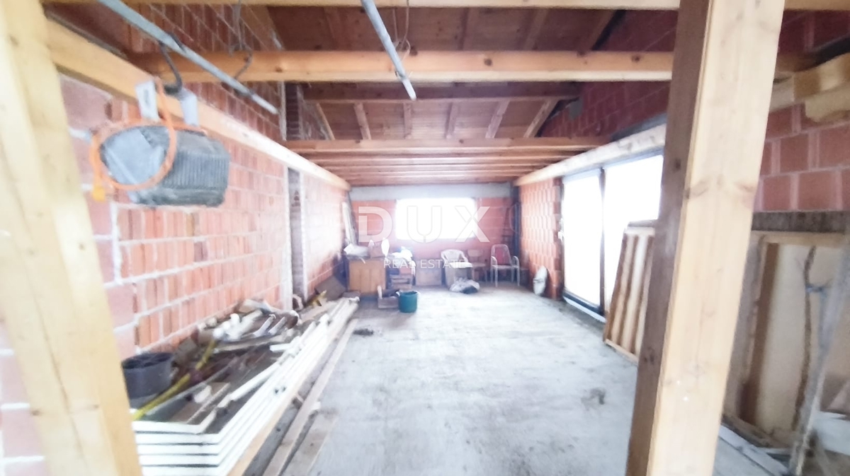 Locale commerciale Vrhovčak, Samobor - Okolica, 3.892m2