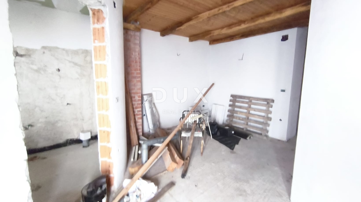 Locale commerciale Vrhovčak, Samobor - Okolica, 3.892m2