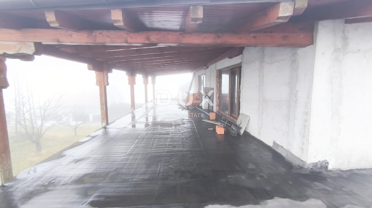 Locale commerciale Vrhovčak, Samobor - Okolica, 3.892m2