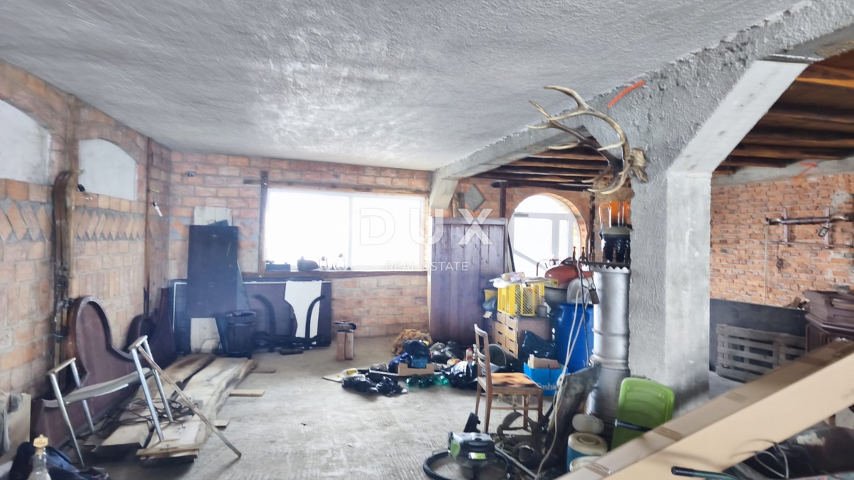 Locale commerciale Vrhovčak, Samobor - Okolica, 3.892m2