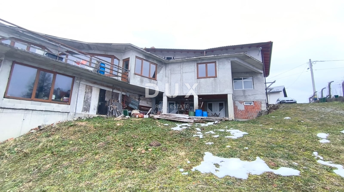 Locale commerciale Vrhovčak, Samobor - Okolica, 3.892m2