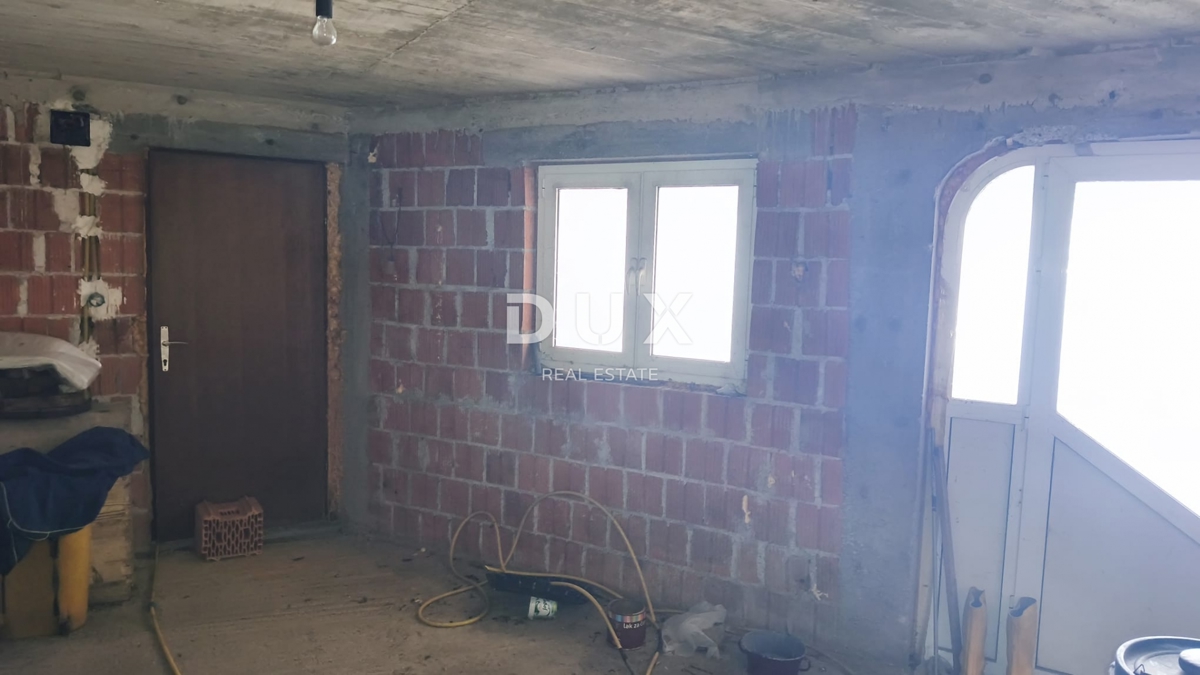 Locale commerciale Vrhovčak, Samobor - Okolica, 3.892m2