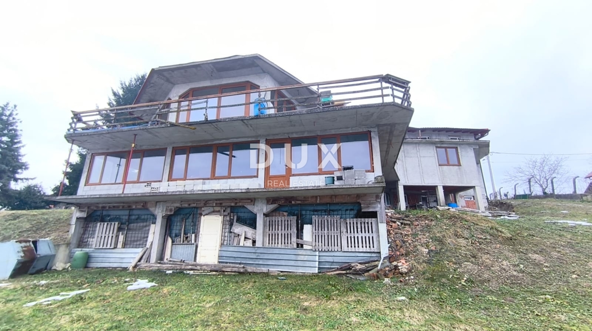 Locale commerciale Vrhovčak, Samobor - Okolica, 3.892m2