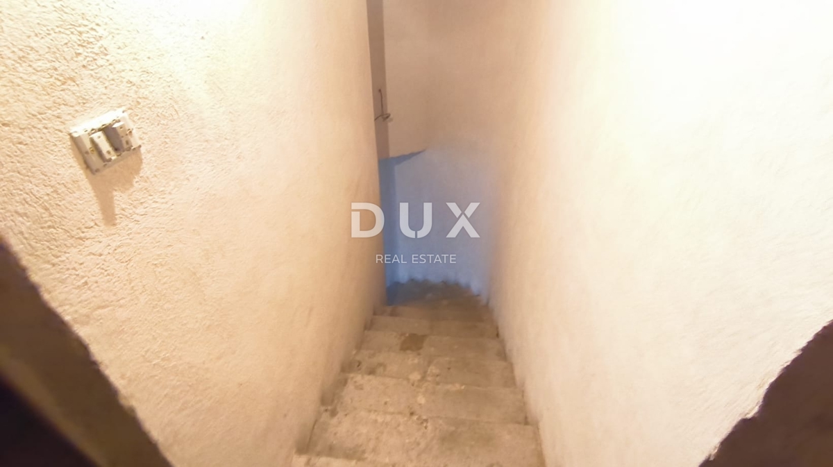 Locale commerciale Vrhovčak, Samobor - Okolica, 3.892m2