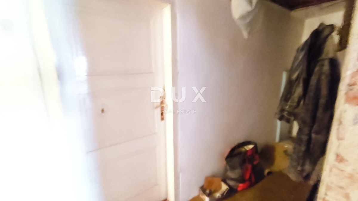 Locale commerciale Vrhovčak, Samobor - Okolica, 3.892m2