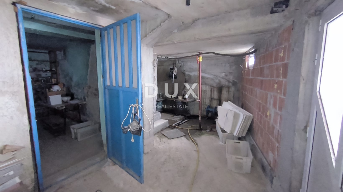 Locale commerciale Vrhovčak, Samobor - Okolica, 3.892m2