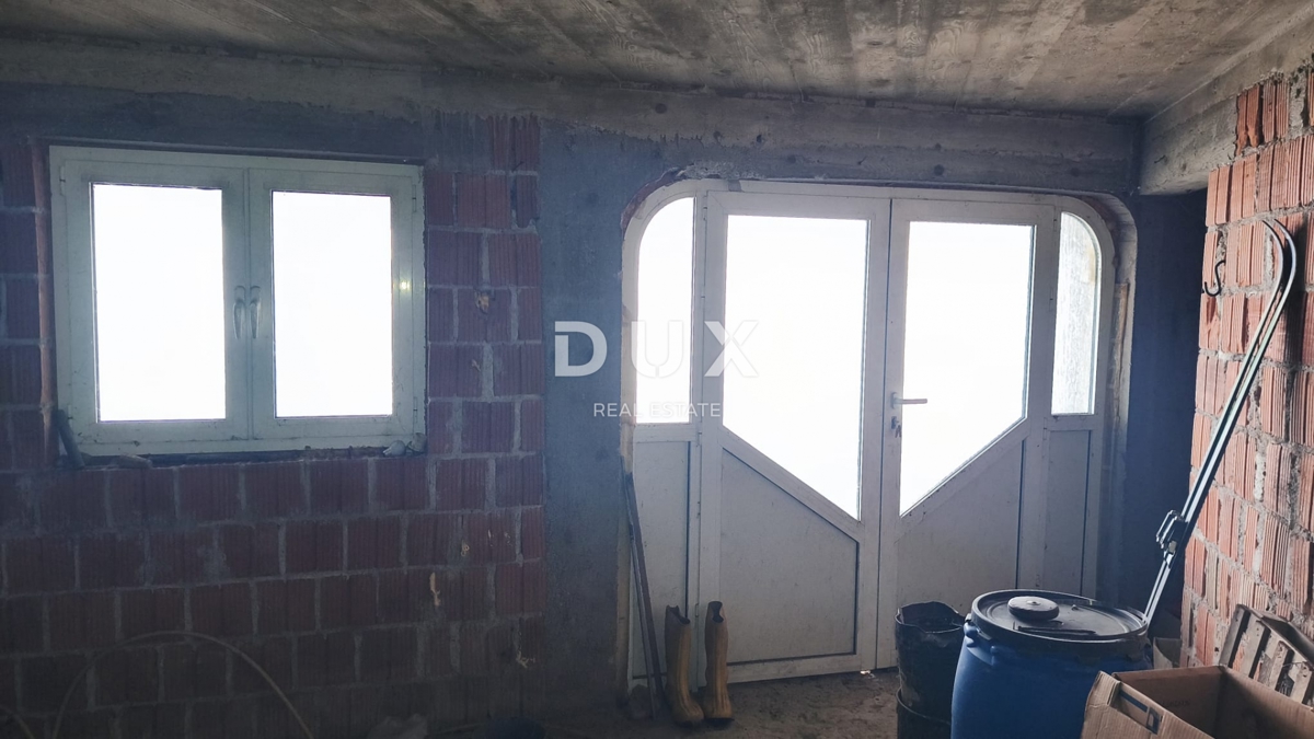 Locale commerciale Vrhovčak, Samobor - Okolica, 3.892m2