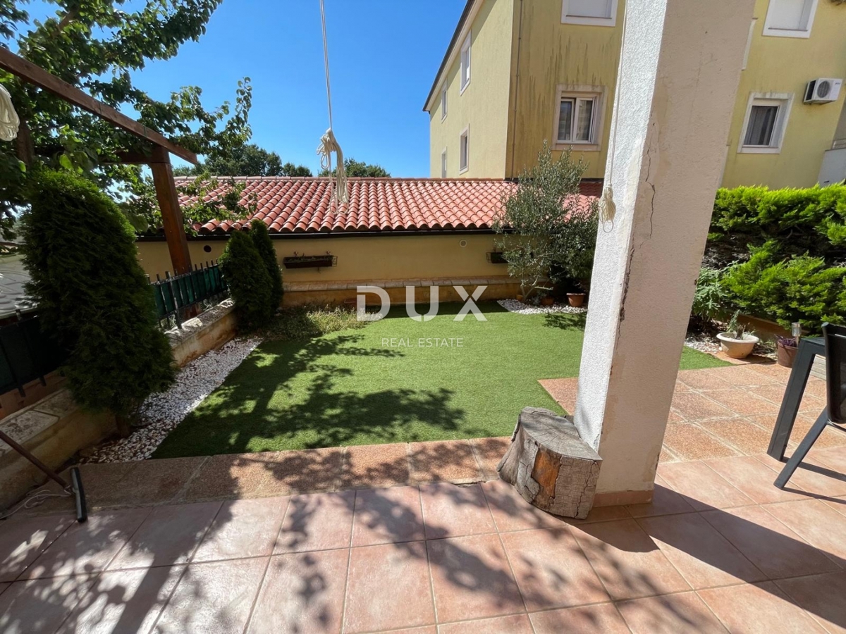 ISTRIA, PEROJ - Appartamento con giardino in posizione tranquilla
