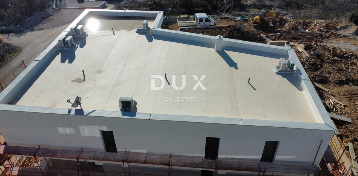 CRIKVENICA - nuova costruzione, casa di lusso netta 340 m2