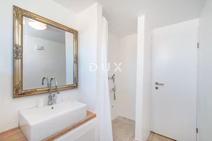 Casa Murvica, Poličnik, 230m2