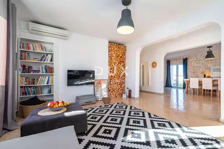 Casa Murvica, Poličnik, 230m2