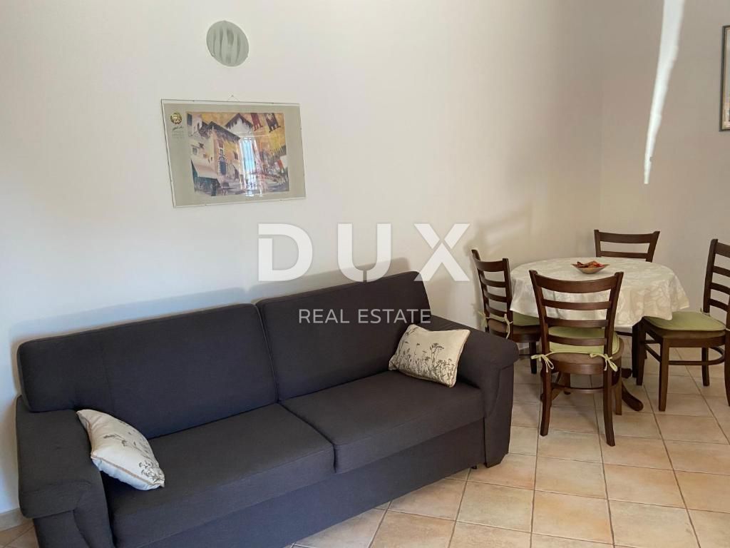 ISOLA DI KRK, MALINSKA - Casa in prima fila sul mare