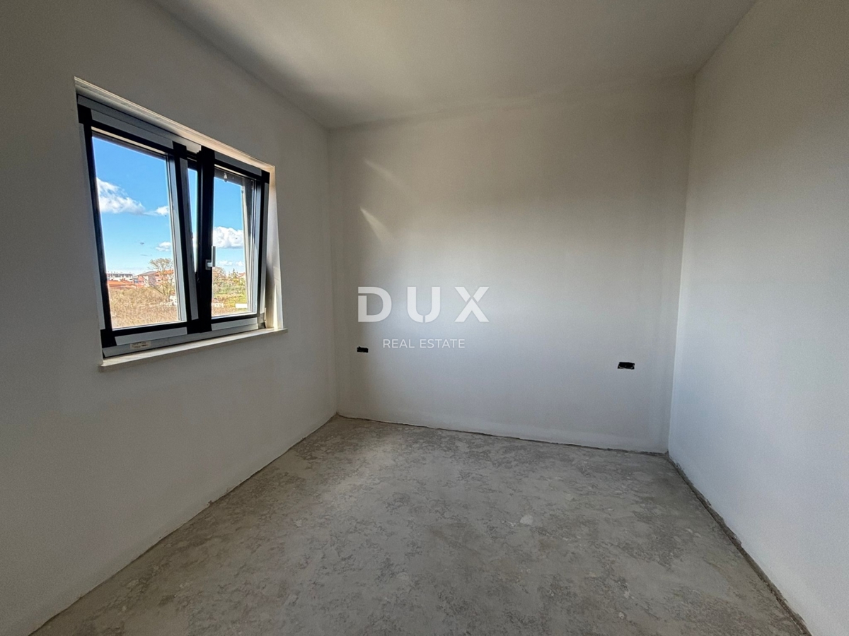 ISTRIA, POLA - Appartamento con due camere da letto e terrazza vicino al centro! NUOVO EDIFICIO!