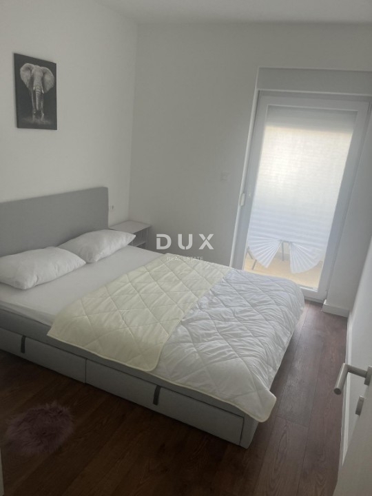 BIOGRAD NA MORU - appartamento al piano terra con garage