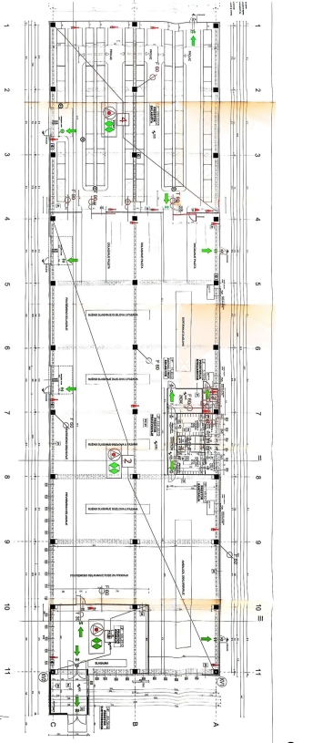 ZAGABRIA, GORNJA DUBRAVA - Un imponente complesso commerciale di 2.319 m² è alla ricerca di un nuovo proprietario.
