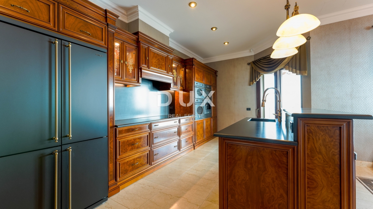 OPATIJA, IČIĆI - Esclusiva villa di lusso con piscina e vista panoramica