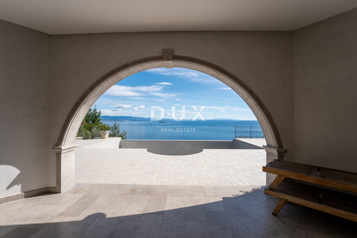 OPATIJA, IČIĆI - Esclusiva villa di lusso con piscina e vista panoramica