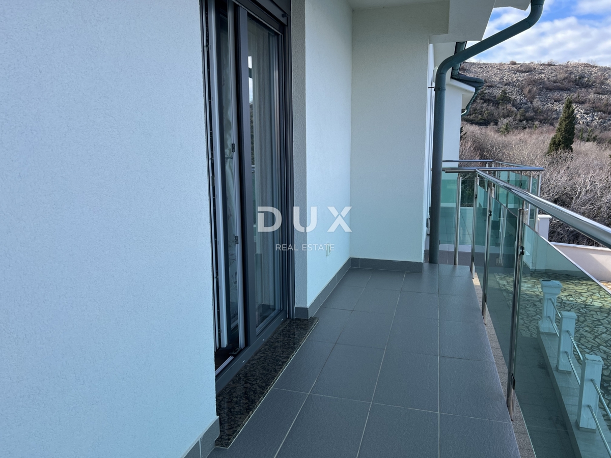 SENJ E DINTORNI – villa ristrutturata, prima fila sul mare