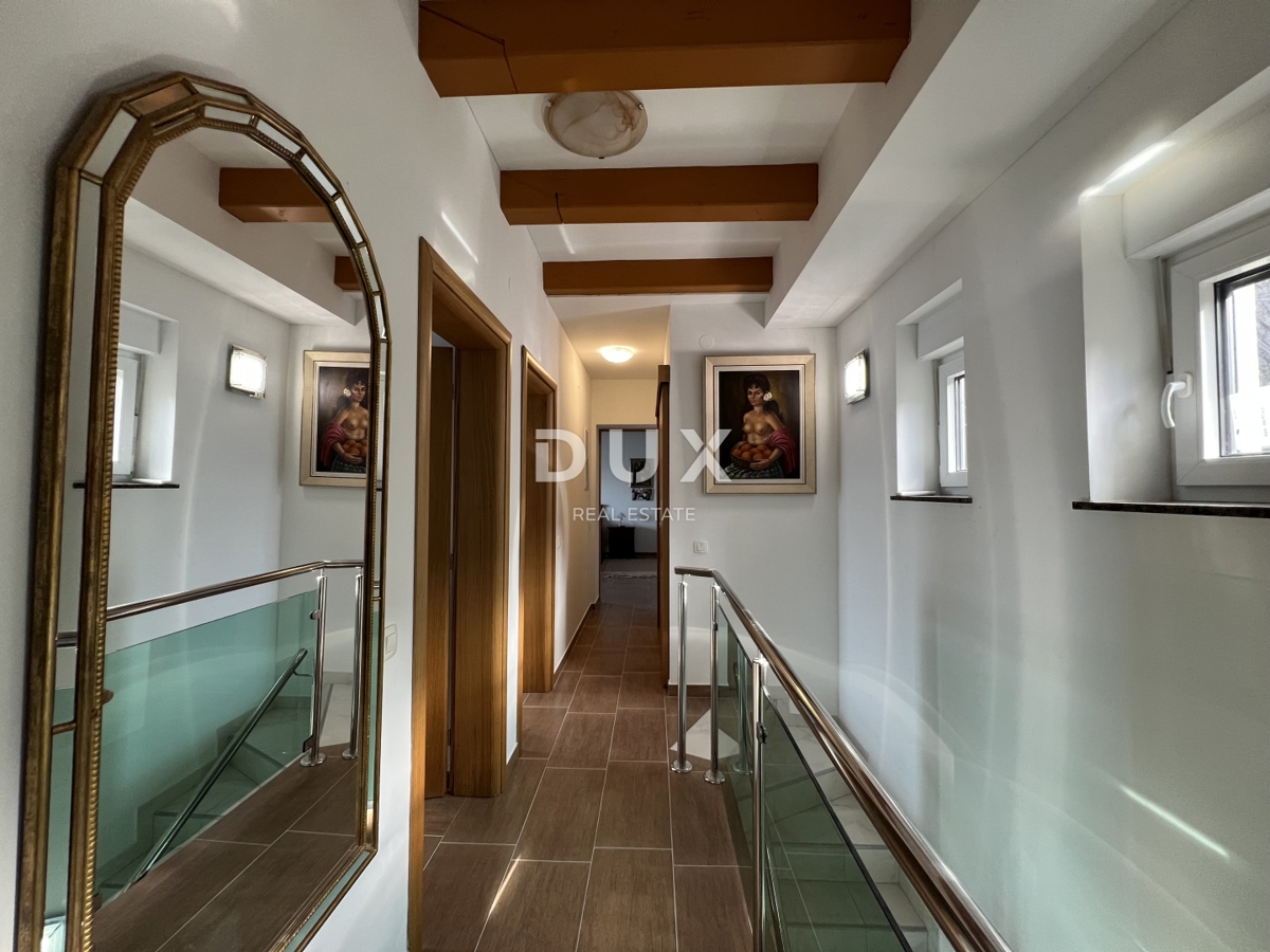 SENJ E DINTORNI – villa ristrutturata, prima fila sul mare