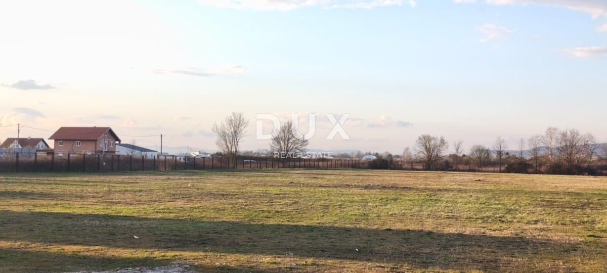 STUPNIK - ZONA COMMERCIALE, TERRENO EDIFICABILE - GRANDE OPPORTUNITÀ, ELEVATO POTENZIALE DI COSTRUZIONE