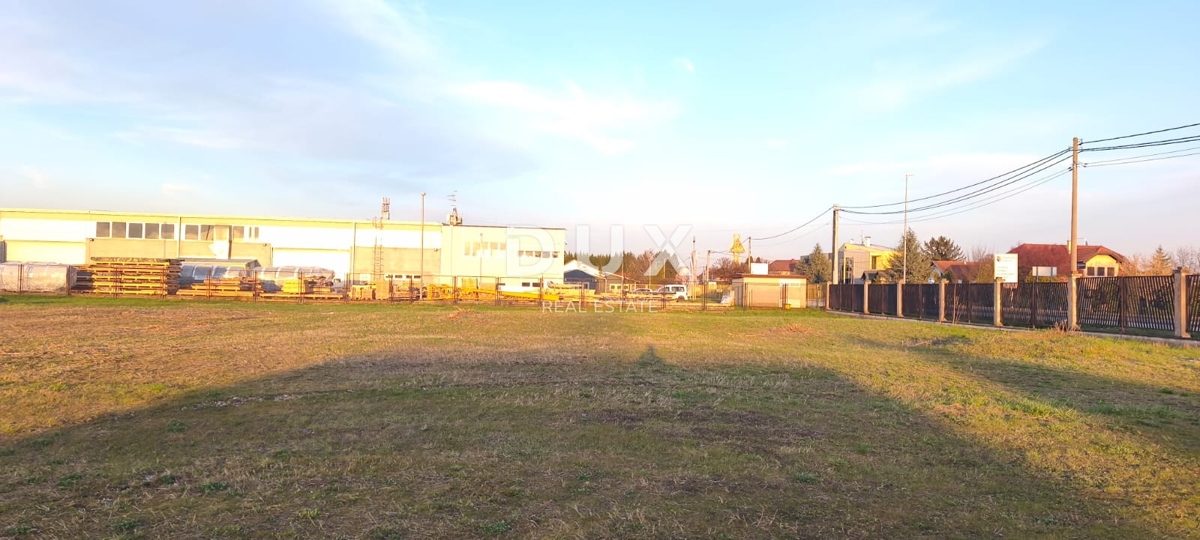 STUPNIK - ZONA COMMERCIALE, TERRENO EDIFICABILE - GRANDE OPPORTUNITÀ, ELEVATO POTENZIALE DI COSTRUZIONE