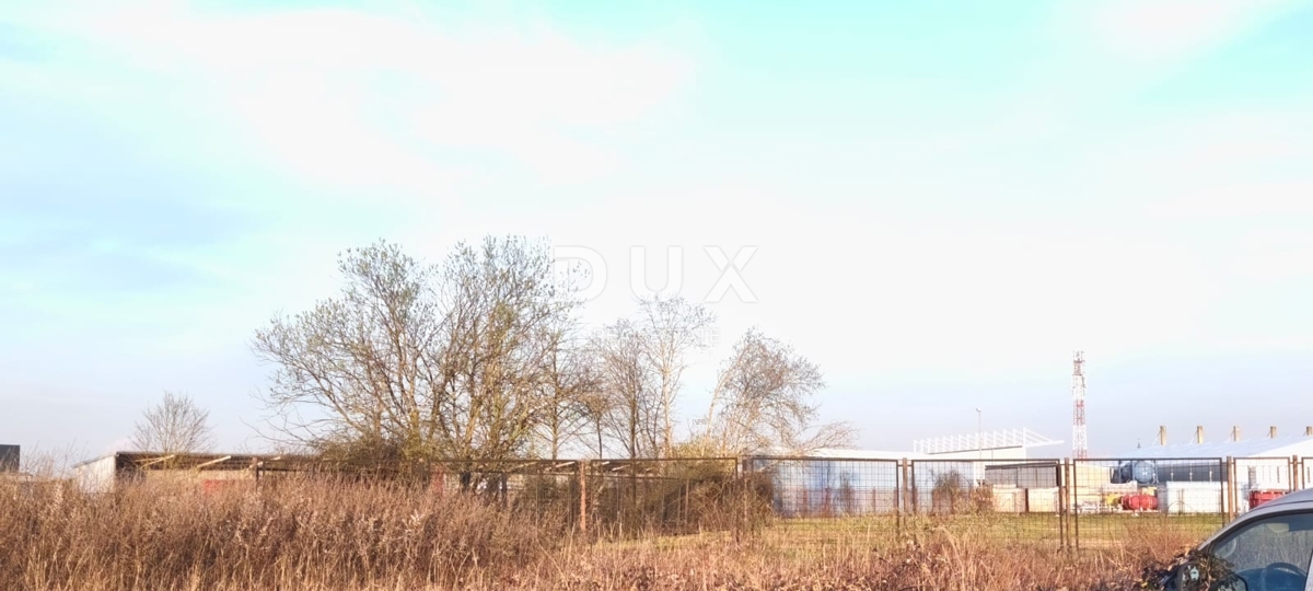 STUPNIK - ZONA COMMERCIALE, TERRENO EDIFICABILE - GRANDE OPPORTUNITÀ, ELEVATO POTENZIALE DI COSTRUZIONE