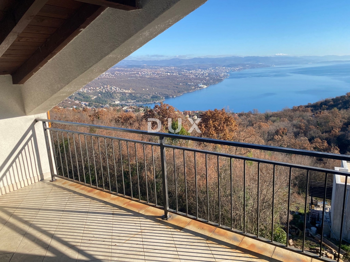 OPATIJA, BREGI - casa indipendente 400 m2 + giardino 826 m2 + 3 garage con vista mare! OCCASIONE!